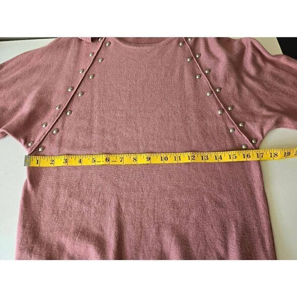 Jennifer Lopez top Sz S Rose with studs - Picture 8 of 8